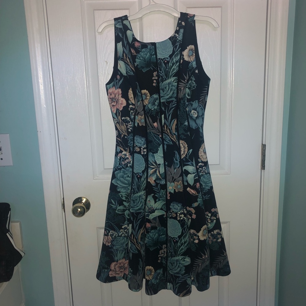 Black House | White Market Floral Dress